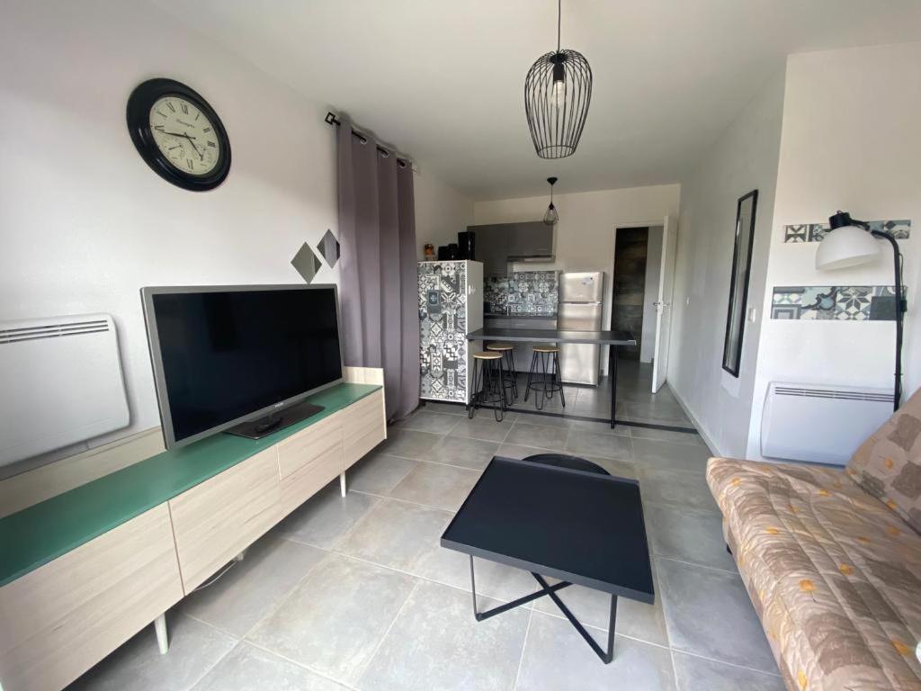 Studio Avec Exterieur Ombrage Saint-Marcel-Les-Valence Εξωτερικό φωτογραφία